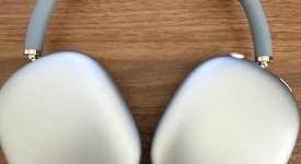 Used
													Apple AirPods Max USB-C - Blue, photo 4 of 9