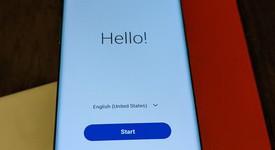 Good
													OnePlus 8 Pro - Unlocked, Green, 128 GB, 8 GB, IN2025, photo 2 of 11