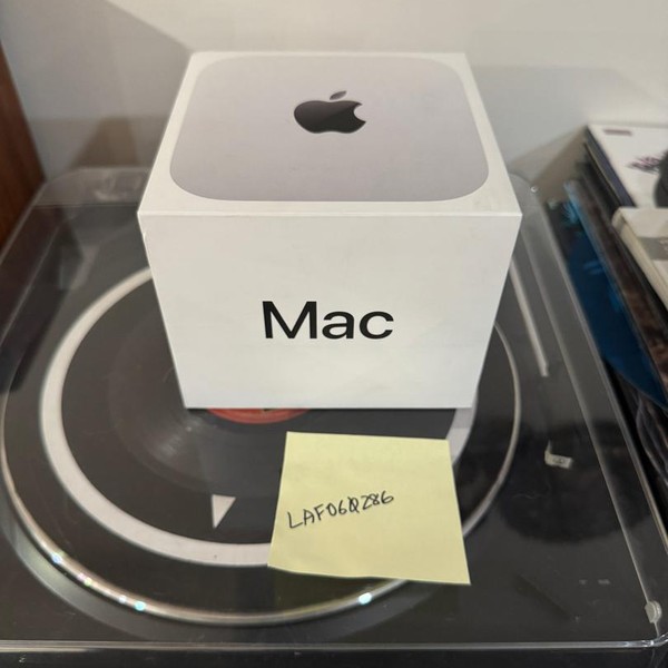 Mac Mini 2024 - 256 GB, 16 GB, Apple M4