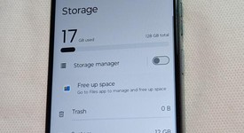 Good
													Moto G 5G (2024) - T-Mobile, Green, 128 GB, 4 GB, photo 3 of 4