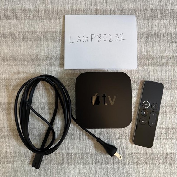 Apple TV 4k 1st Gen (2017) - 64 GB