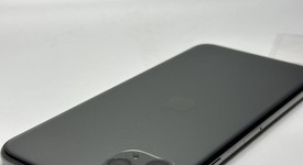 Good
													Apple iPhone 11 Pro Max - Unlocked, Gray, 256 GB, A2161, photo 3 of 6