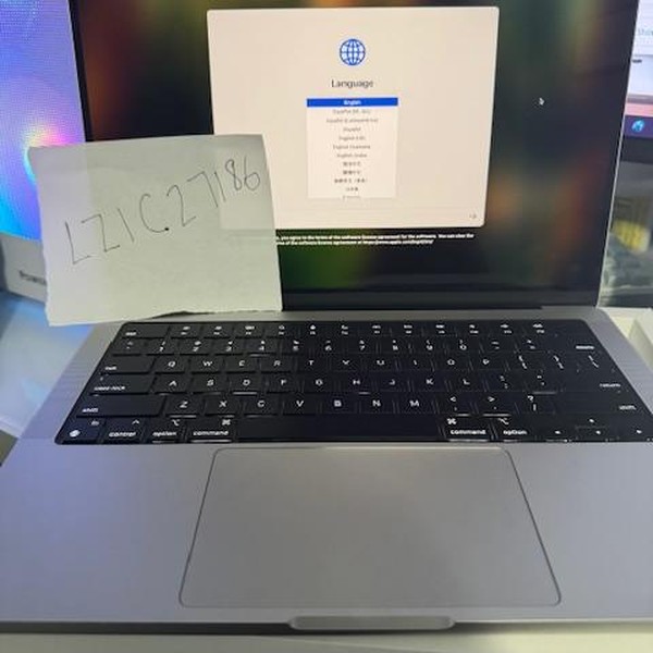 MacBook Pro 2024 - 14 inch - 512 GB, Silver, 16 GB, Apple M4