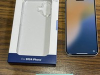 Apple iPhone 16