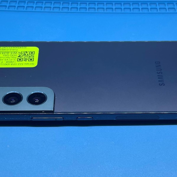 Samsung Galaxy S22 - Unlocked, 128 GB, Green, 8 GB, SM-S901U1