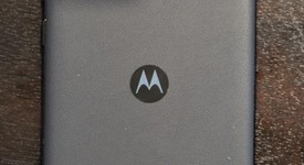 Good
													Motorola Edge (2024) - Total by Verizon, Midnight Blue, 256 GB, photo 3 of 9