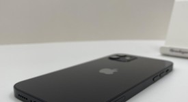 Mint
													Apple iPhone 12 - Unlocked, Black, 128 GB, A2172, photo 4 of 6