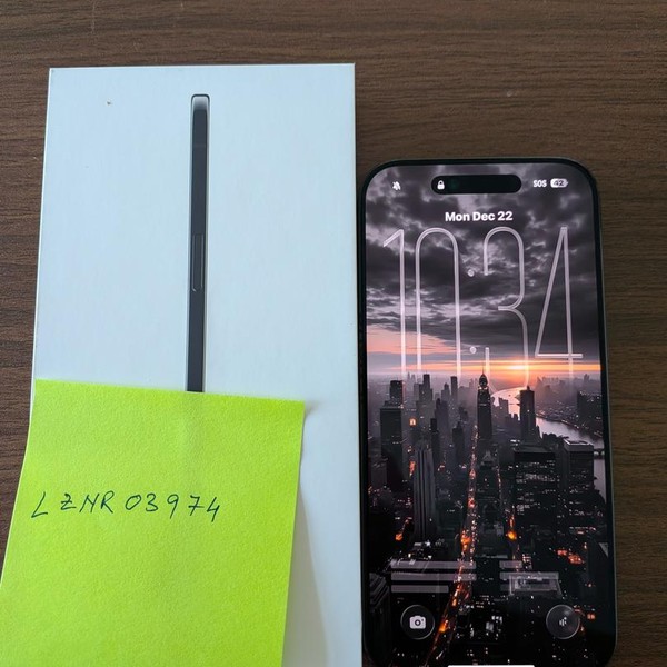 Apple iPhone Air - Unlocked, 256 GB, Space Black, A3260