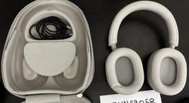 Used
													Sony WH-1000XM5 - Silver, photo 4 of 5
