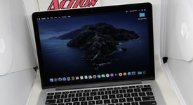 Good
													MacBook Pro 2015 (Retina) - 13" - Silver, 512 GB, 8 GB, photo 4 of 10