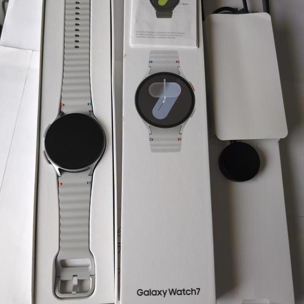 Samsung Galaxy Watch7 - Wi-Fi, Silver, SM-L310N, 44mm