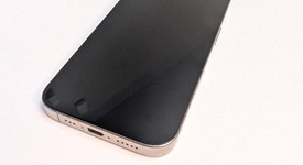 Good
													Apple iPhone 16 Pro - Verizon, Natural, 256 GB, A3083, photo 3 of 10