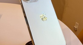 Mint
													Apple iPhone 14 Pro Max - Unlocked, Gold, 128 GB, A2651, photo 4 of 9