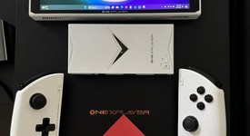 Mint
													ONEXPLAYER 2 Pro - Wi-Fi, Ryzen 7, White, 2 TB, 32 GB, photo 2 of 7