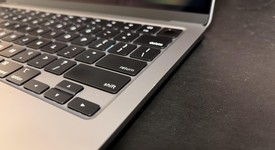 Good
													MacBook Air 2022 - 13" - Apple M2, Gray, 256 GB, 8 GB, photo 4 of 17