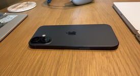 Mint
													Apple iPhone 16 - Unlocked, Black, 128 GB, A3081, photo 5 of 13