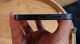 Mint
													Samsung Galaxy S25 Plus - Unlocked, Navy Blue, 512 GB, 12 GB, SM-S936U1, photo 4 of 9