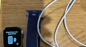 Good
													Apple Watch Series 5 40mm - Silver, A2092 - GPS, Aluminum, photo 1 of 5