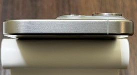 Good
													Apple iPhone 15 Pro - Unlocked, Natural, 128 GB, A2848, photo 4 of 7