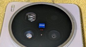 Good
													Vivo X200 Ultra - Unlocked Non-US, Red, 512 GB, 16 GB, photo 4 of 5