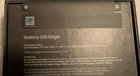 New
													Samsung Galaxy S25 Edge - Unlocked, Silver, 256 GB, 12 GB, SM-S937U1, photo 4 of 5