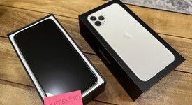 Good
													Apple iPhone 11 Pro Max - Unlocked, Silver, 512 GB, A2161, photo 2 of 15