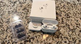 Used
													Apple AirPods Pro 2 - USB-C, photo 1 of 9