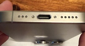 Mint
													Apple iPhone 15 Pro - Unlocked, Natural, 128 GB, A2848, photo 5 of 14