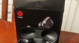 Used
													Beats Studio Buds - Black, photo 1 of 5