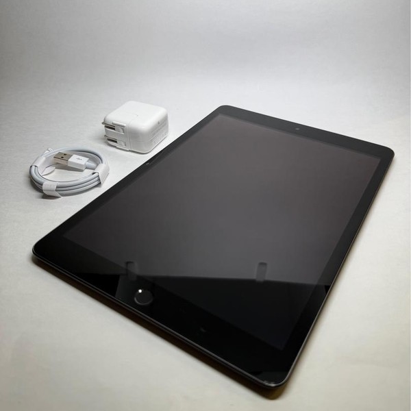 Apple iPad (9th Gen) - Wi-Fi, 64 GB, Gray, A2602