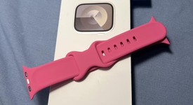 New
													Apple Watch Series 9 45mm - Starlight, A2980 - GPS, Aluminum, photo 3 of 6