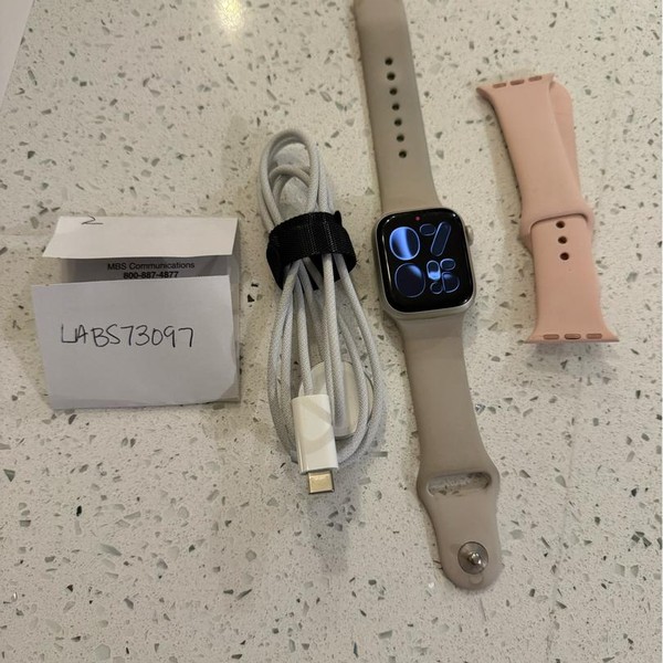 Apple Watch Series 9 41mm - Silver, A2978 - GPS, Aluminum