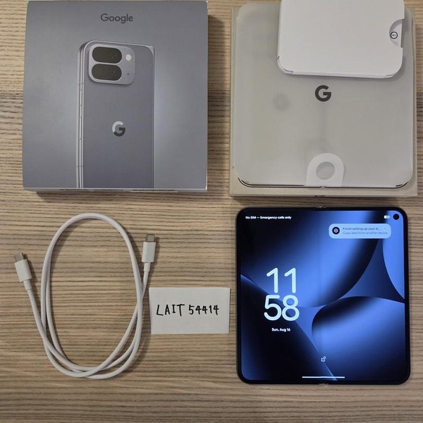 Google Pixel 10 Pro Fold - Unlocked, 256 GB, Moonstone, GU0NP