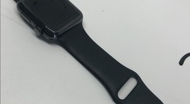 Good
													Apple Watch Series 2 42mm - Black, 8 GB, A1758, Stainless Steel, photo 4 of 9