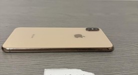 Good
													Apple iPhone Xs Max - AT&T, Gold, 64 GB, A1921, photo 4 of 7