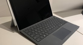 Good
													Microsoft Surface Pro 5 (2017) - Wi-Fi, Silver, 256 GB, 8 GB, photo 5 of 5