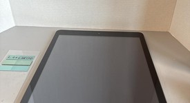 Good
													Apple iPad 9th Gen - Unlocked, Gray, 64 GB, A2603, photo 3 of 6