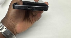 Good
													Google Pixel 9a - Verizon, Obsidian, 128 GB, 8 GB, photo 5 of 7