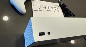 Good
													Xbox Series S (2020) - White, 512 GB, photo 2 of 12
