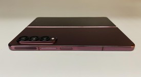 Fair
													Samsung Galaxy Z Fold4 5G - Unlocked, Burgundy, 512 GB, 12 GB, SM-F936U1, photo 5 of 10