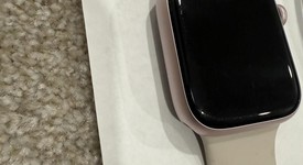 Good
													Apple Watch Series 9 45mm - Pink, A2980 - GPS, Aluminum, photo 4 of 6