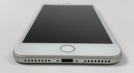Good
													Apple iPhone 8 Plus - Unlocked, Silver, 64 GB, A1897, GSM, photo 4 of 8