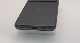 Mint
													Google Pixel 8a - Unlocked, Obsidian, 128 GB, 8 GB, GKV4X, Sub-6 5G, photo 4 of 7
