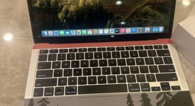 Good
													MacBook Air 2020 - 13" - I3, Silver, 256 GB, 8 GB, photo 2 of 6