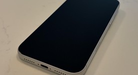 Mint
													Apple iPhone 17 Pro Max - Unlocked, Silver, 256 GB, A3257, photo 2 of 10