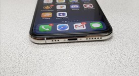 Mint
													Apple iPhone Xs - AT&T, Gold, 256 GB, A1920, photo 5 of 7