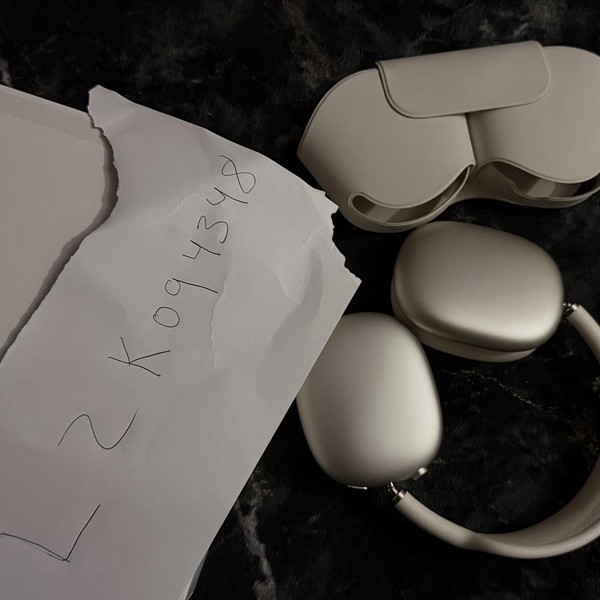 Apple AirPods Max USB-C - Starlight