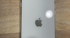 Good
													Apple iPhone SE 2nd Gen 2020 - Unlocked, White, 64 GB, A2275, photo 1 of 4