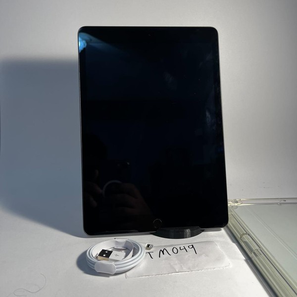 Apple iPad 9th Gen - Wi-Fi, 64 GB, Gray, A2602