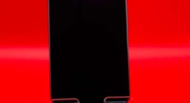 Mint
													Google Pixel 9 - T-Mobile, Obsidian, 128 GB, 12 GB, G2YBB, photo 3 of 4